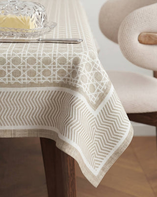 Mantel Wheat White Rattan