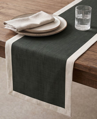 Camino de Mesa Night Forrest Linen
