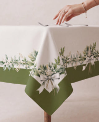 Mantel Green Green Mistletoe