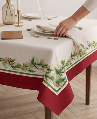 Red Garland Mantel Semi Impermeable