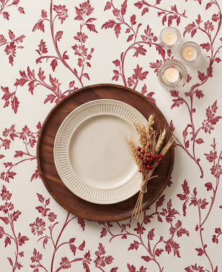 Mantel Red Leaf