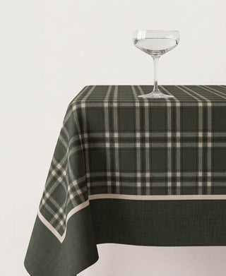 Mantel Pinewood Checkers