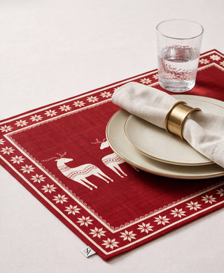 Individual Red Scandinavian Christmas