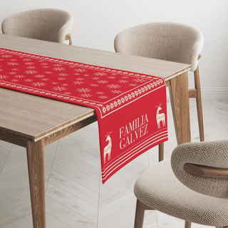 Red Scandinavian Christmas Camino de Mesa